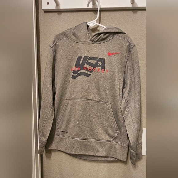 Nike Other - Kid's Nike Hoodie Size S